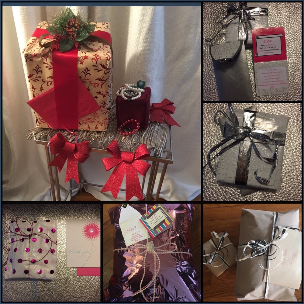 Holiday gifts 🎁 wrapping time!happy Poshing🛍